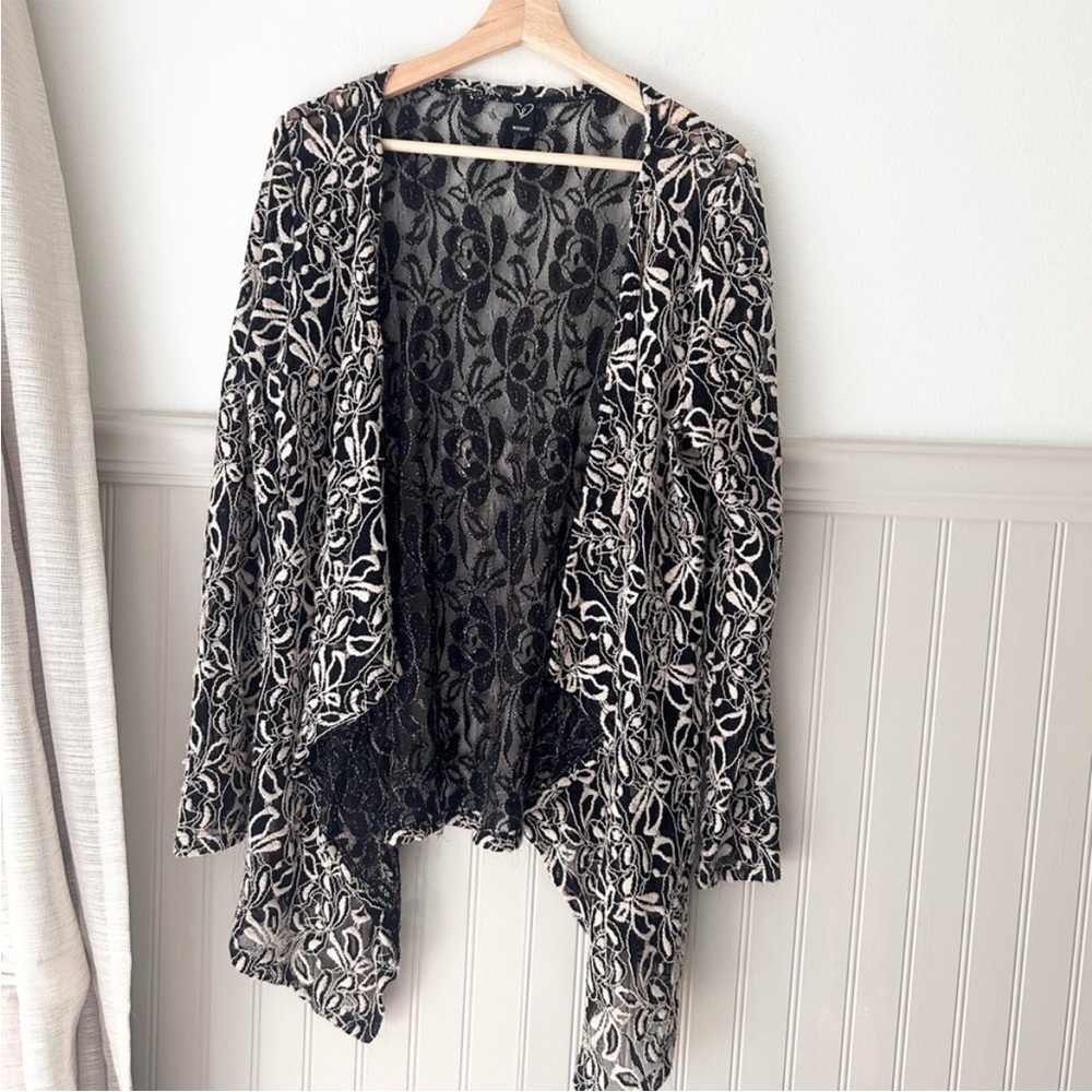 Windsor Large Black and Cream Floral Mesh Open Front Blouse